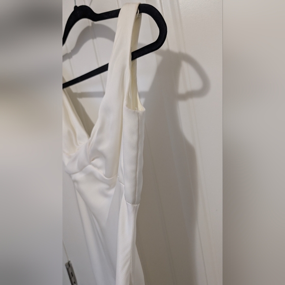 Alvina Valenta Maids White Wedding Bridesmaid Gown Size 2 - Picture 6 of 16